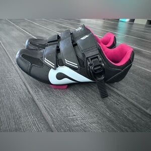 Peloton‎ Bike Shoes - Size 37 Cycling Shoes Cleats Clip